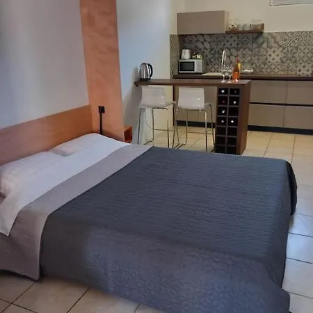 Luxury With Sauna Near The *