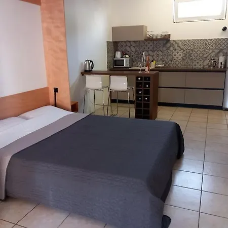 Luxury With Sauna Near The Appartement *