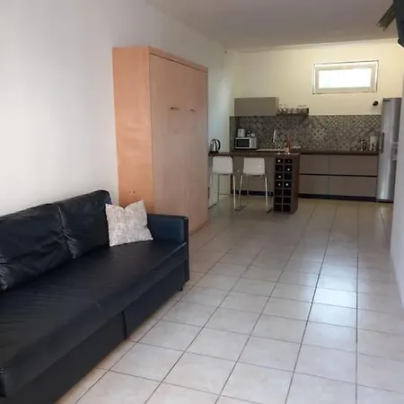 Apartmán Luxury With Sauna Near The Štinjan